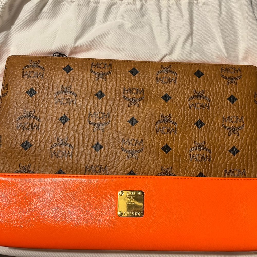 MCM Geonautic Pouch NWT cognac